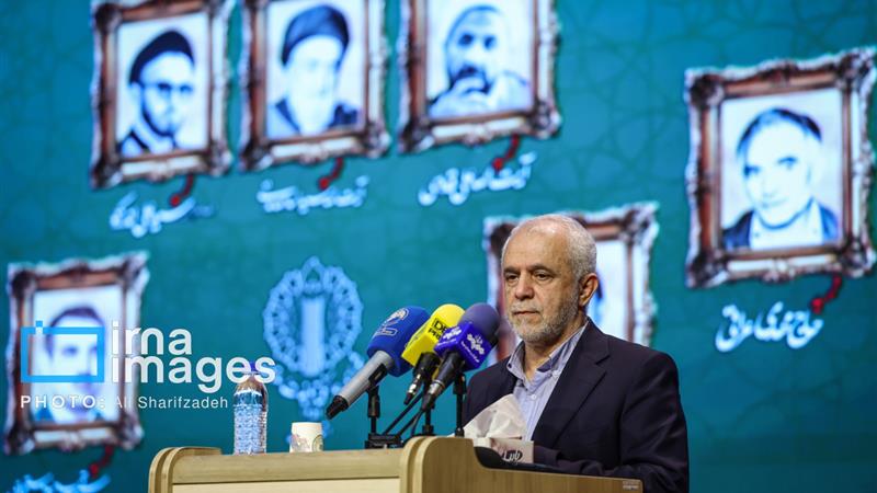 رمز موفقیت انسجام و اقتدار ملت و نیروهای مسلح است