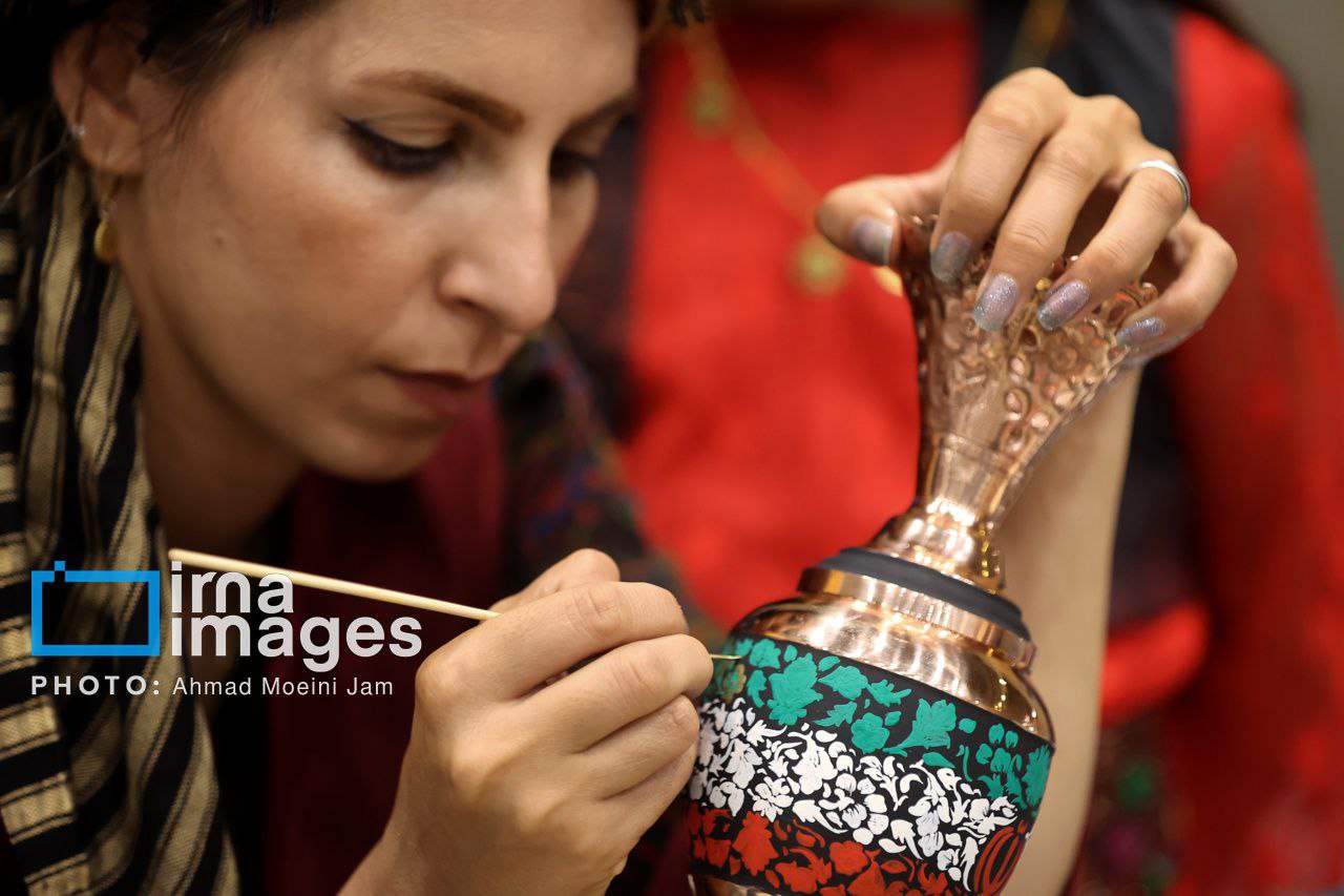  ​​​​​​​کارگاه هنرهای تجسمی «ایران من»  