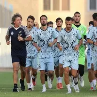 دست خالی ساپینتو برای آغاز تمرینات استقلال