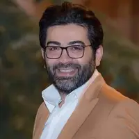 فرزاد حسنی مجری پانزدهمین جشن منتقدان شد