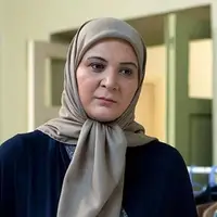 چهره ها/ قاب عاشقانه همایِ سریال پایتخت در آغوش همسر واقعی‌اش