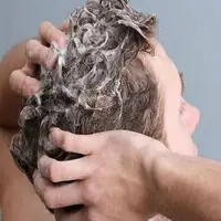 ۴روش ساده برای کاهش چربی پوست سر