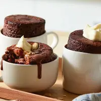 کیک لیوانی بدون نیاز به فر و همزن