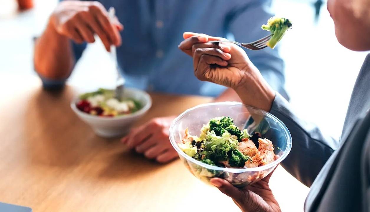 معجزه بزرگ این سبزی در کاهش خطر سرطان روده