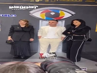 قاب ۳ نفره از پریناز ایزدیار، هوتن شکیبا و صدف اسپهبدی در جشن منتقدان