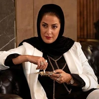 چهره ها/ طناز طباطبایی با یک عکس جذاب آفتابی شد