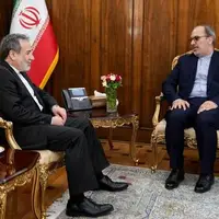 دیدار سفیر ایران در صربستان با عراقچی پیش از عزیمت به محل مأموریت