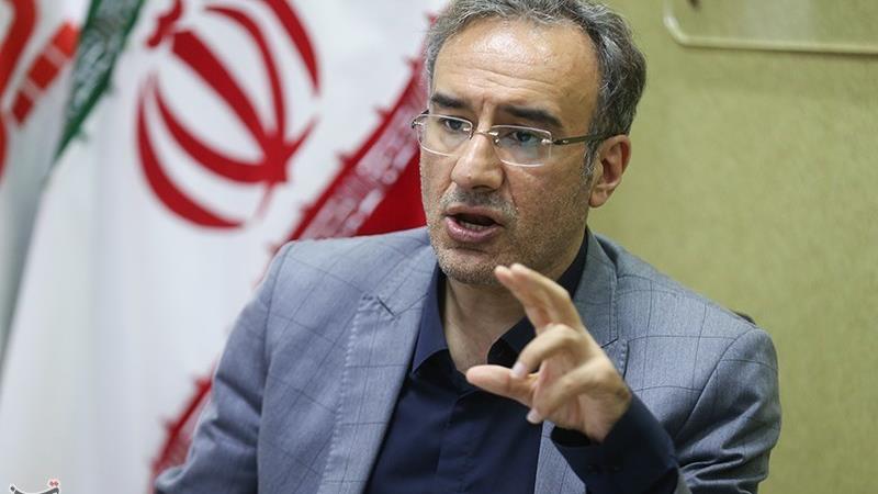 تبریک پدرام پاک آیین به خبرنگار تسنیم به مناسبت دریافت جایزه « شیرین ابوعاقله»