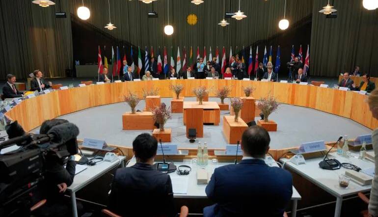 نشست کپنهاگ؛ نمایش اختلاف سران اروپا در فشار بر رژیم صهیونیستی