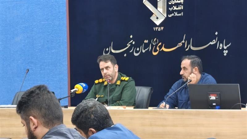 فرمانده سپاه زنجان: رسانهها دوگانه تحریف و تحریم دشمنان را تبیین کنند