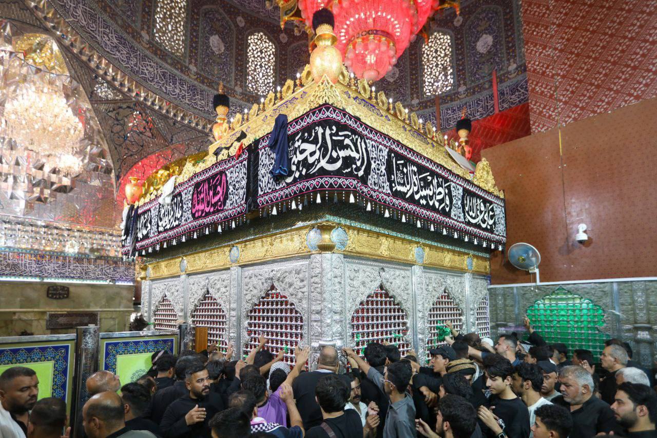 عکس/ شب شهادت امام حسن عسکری(ع) در سامرا