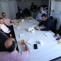 کودکان بعد ترخیص از مراکز بهزیستی نباید تنها بمانند/ جایی برای دوباره ایستادن