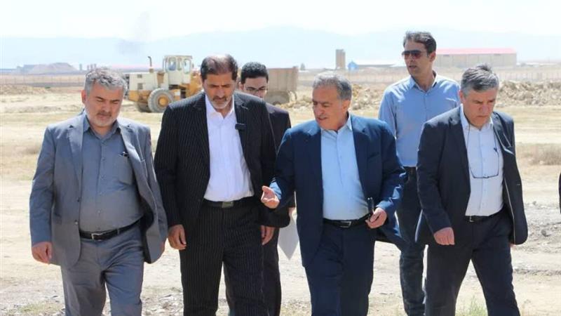 شهردار: احداث مجتمع آهن‌فروشان و مرکز تجاری رُز اردبیل تسریع می‌شود