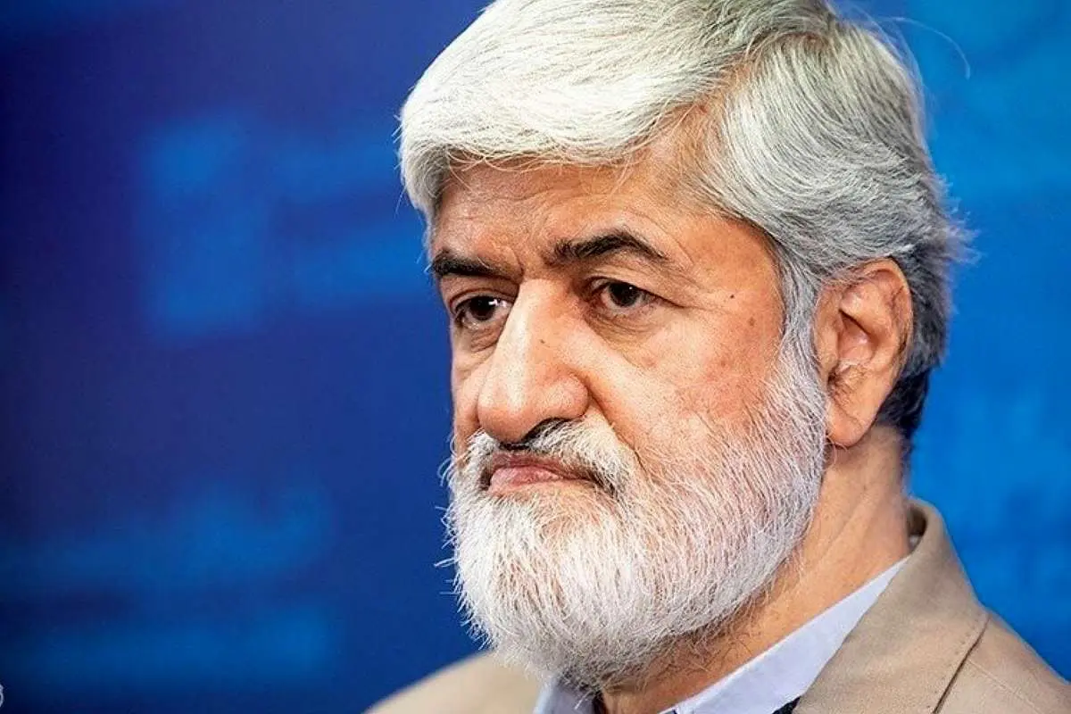 علی مطهری: روسری را در خیابان سخت نگیرند اما کسی که نافش را بیرون گذاشته، چه کسی باید جلویش را بگیرد؟