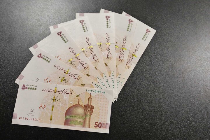 بانک مرکزی: نقدینگی از ۱۱ هزار همت عبور کرد