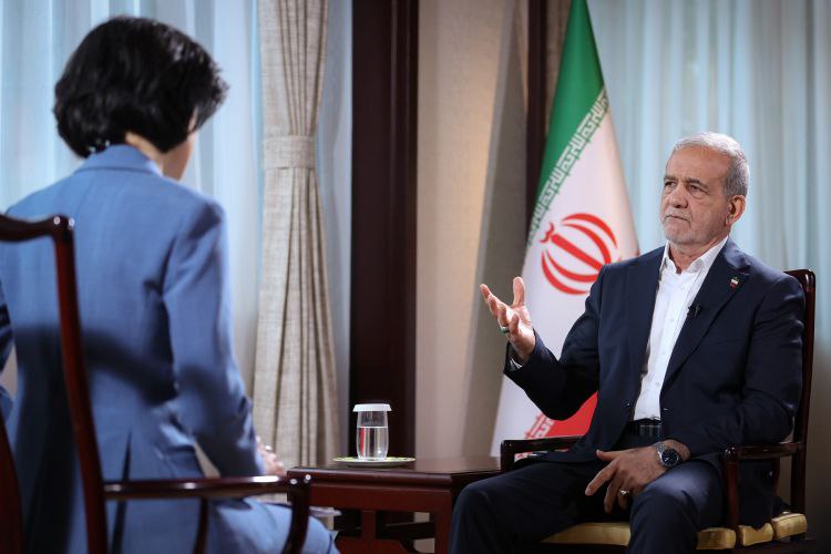 پزشکیان: همان کسانی که توافق برجام را نقض کردهاند، حالا مدعی عمل نکردن ایران به تعهداتش هستند