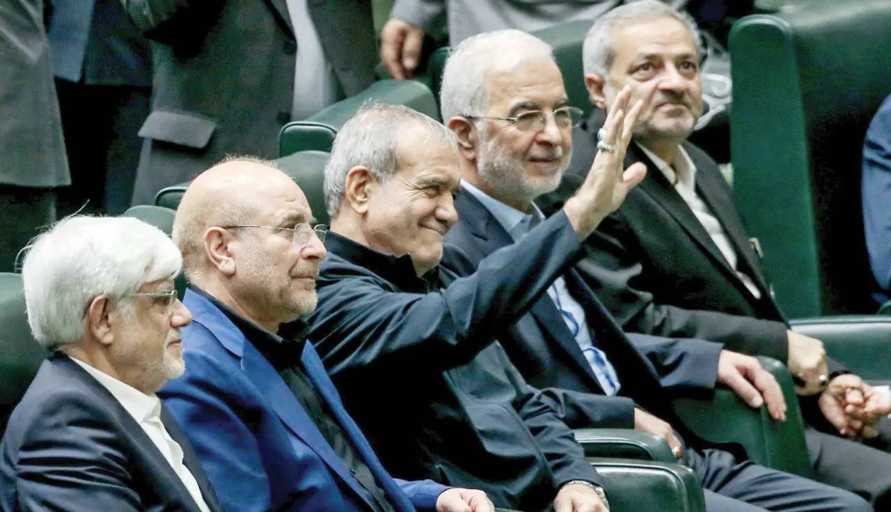 ماجرای اعتراض نمایندگان به اخراج ۴ هزار استخدام شده دوره رئیسی از دولت