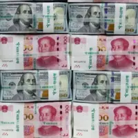 فایننشال‌تایمز: یوان چین در مسیر جایگزینی تدریجی با دلار است
