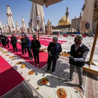 تصاویری از سفره کرم اهل بیت(ع) در سامراء به مناسبت آغاز امامت امام زمان(عج)