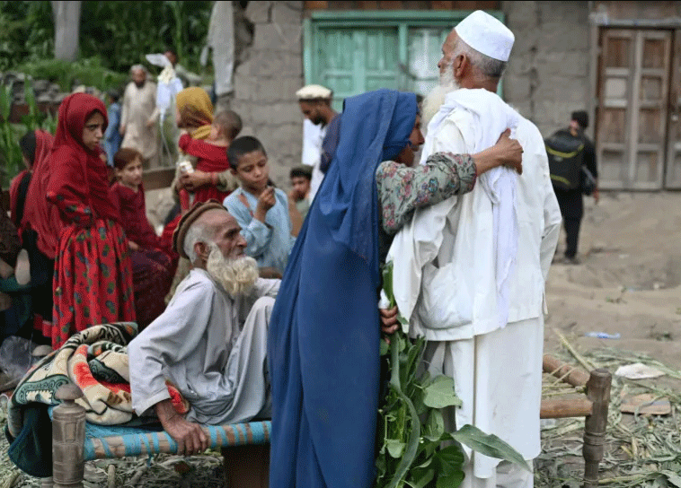 عکس/ امدادرسانی به زلزله زدگان افغانستان