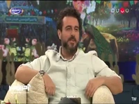 وسط دعوا هم مگه آهنگ میخونن!