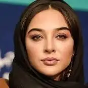 چهره ها/ ژستِ محو افق شده آناهیتا درگاهی در عکس جدیدش
