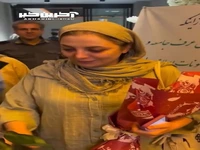 سورپرایز تولد رویا میرعلمی توسط جمعی از طرفدارانش
