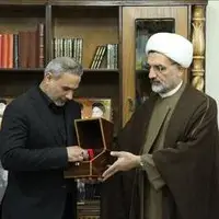 انگشتر شهید سلیمانی به موزه شهدای حشدالشعبی اهدا شد