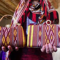  هنر ابریشم‌بافی در روستاهای جرگلان