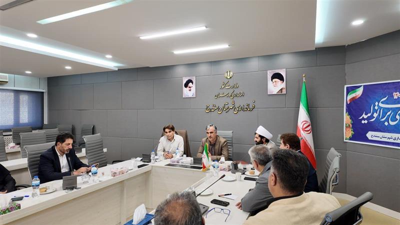 فرماندار سنندج: هیچ دانشآموزی به خاطر فقر نباید از تحصیل بازبماند