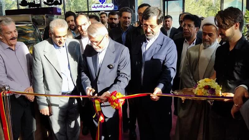 مجتمع گردشگری شهر شادی با حضور وزیر گردشگری در قم افتتاح شد