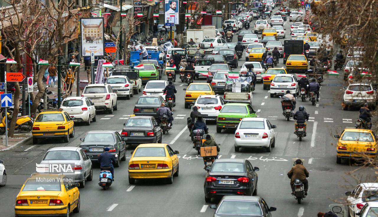 تاکید استاندار تهران بر اجرای مدل هوشمندسازی ترافیک در پایتخت