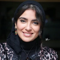 چهره ها/ مونا کرمی با گریمی متفاوت: «این منم، در تمام قدرت و زنانگی‌ام»