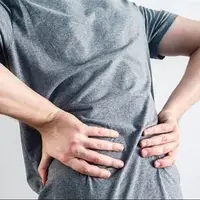 با روغن سوسن با کمر درد خداحافظی کنید