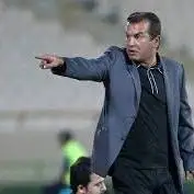 حمید استیلی: تمام اعضای کمیته فنی پرسپولیس رای دادند که عالیشاه بماند