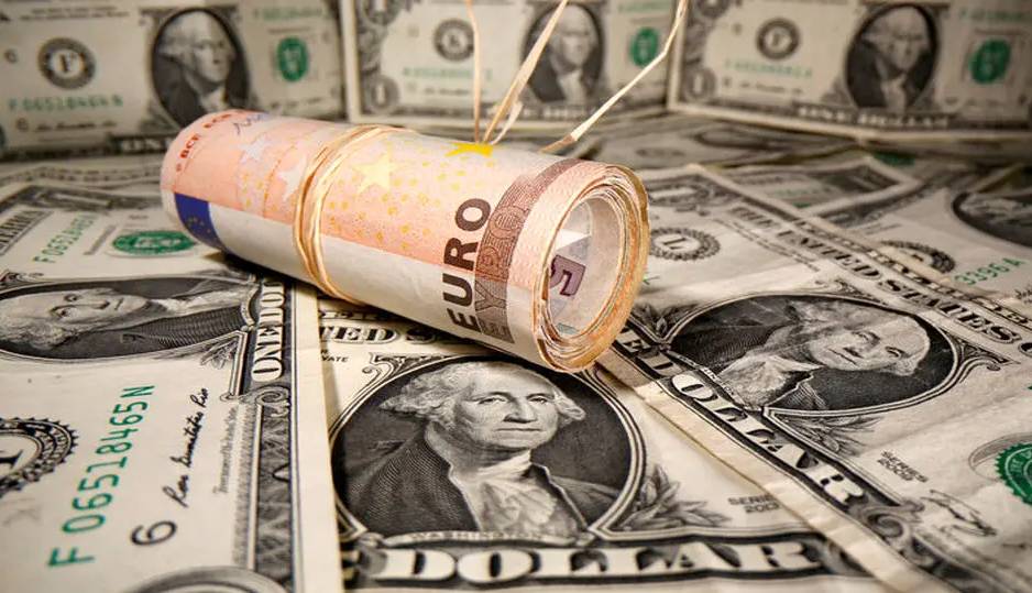 گزارش بیبیسی از تشدید روند ضعیف شدن دلار