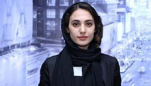 چهره ها/ ژست‌های دلبرانه نگار خانم سریال عملیات مهندسی در ماشین