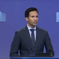 سخنگوی کالاس: پنجره دیپلماسی با ایران باز است