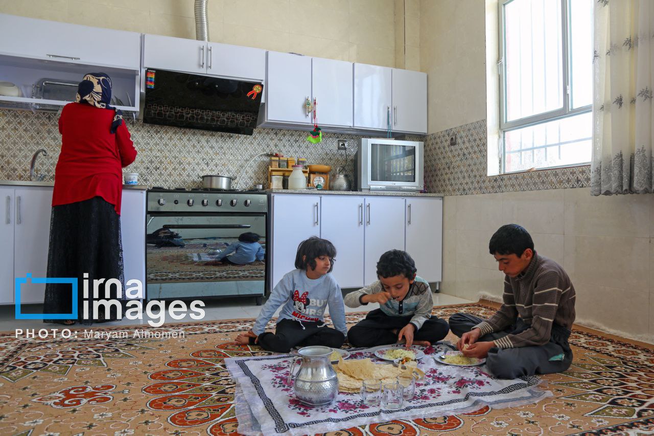 معلمی برای ۳ دانش آموز 
