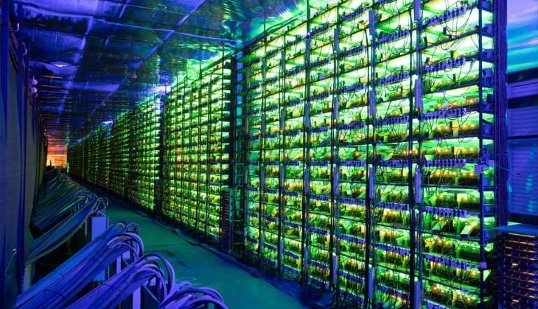 سود باورنکردنی استخراج بیتکوین در ایران و بحران برق!