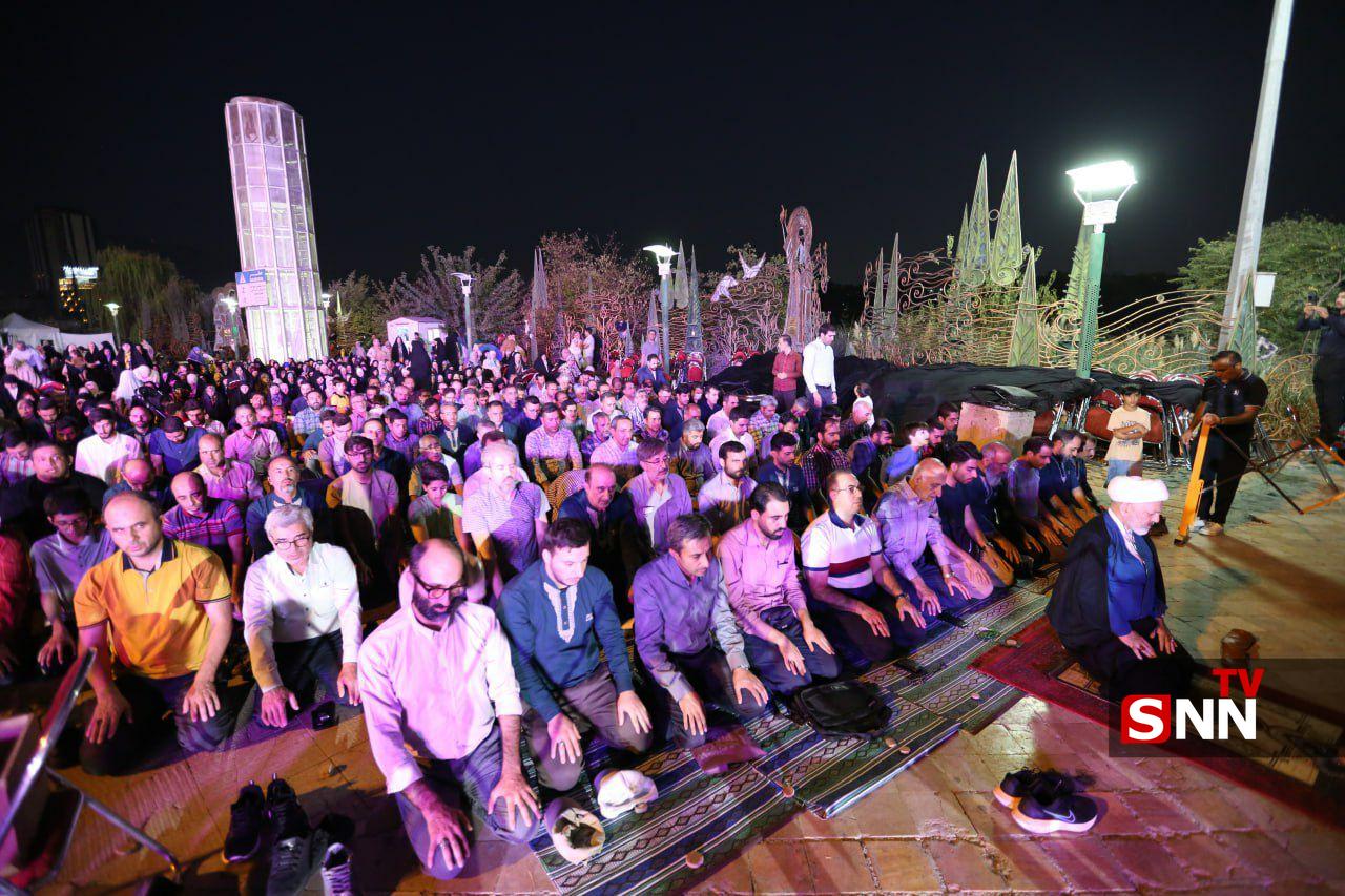 جشن میلاد پیامبر در بوستان آب و آتش 
