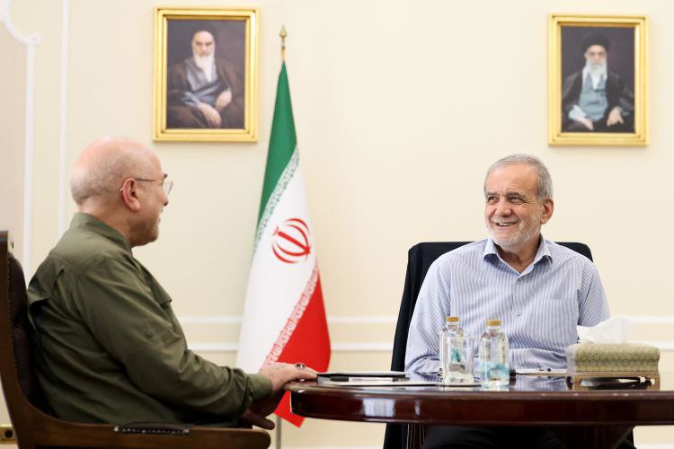 عکس/ نشست مشترک سران قوا برگزار شد  