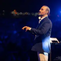 با ۱۴ شب اجرا؛ علیرضا قربانی برای ۱۰۰ هزار نفر می‌خواند