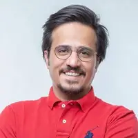 استایل شیک و جذابِ حسین سلیمانی و همسرش روی فرش قرمز