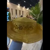 رونمایی از لاکچری‌ترین کلاه جهان با طراحی تمام طلا