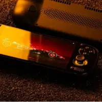 اولین کنسول دستی دنیا با پردازنده موبایلی اسنپدراگون ۸ الیت رونمایی شد