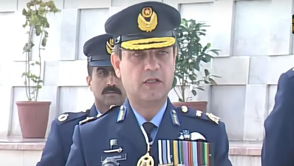 پاکستان: دفعه بعد ۶۰ جنگنده هند را ساقط میکنیم!