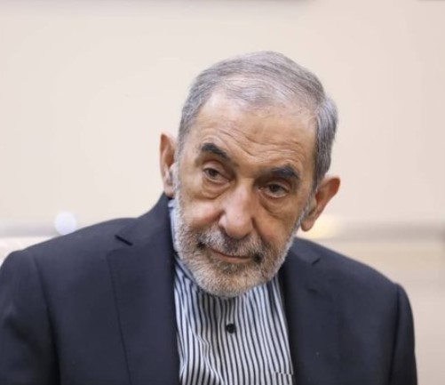 ولایتی: شانگهای در آینده نقش اول را در تعیین سرنوشت جهان دارد/ ترامپ مثل هیتلر عمل میکند