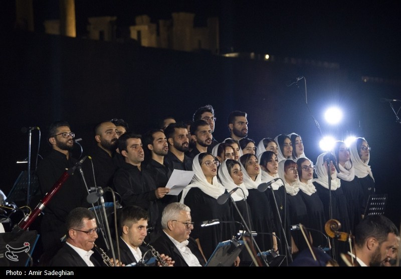 ارکستر سمفونیک فیلارمونیک ارمنستان در تخت جمشید