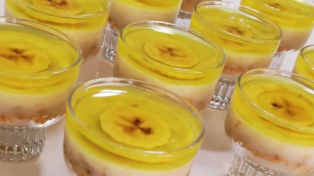 دسر موزی بهترین گزینه برای مهمونی و دورهمیاست